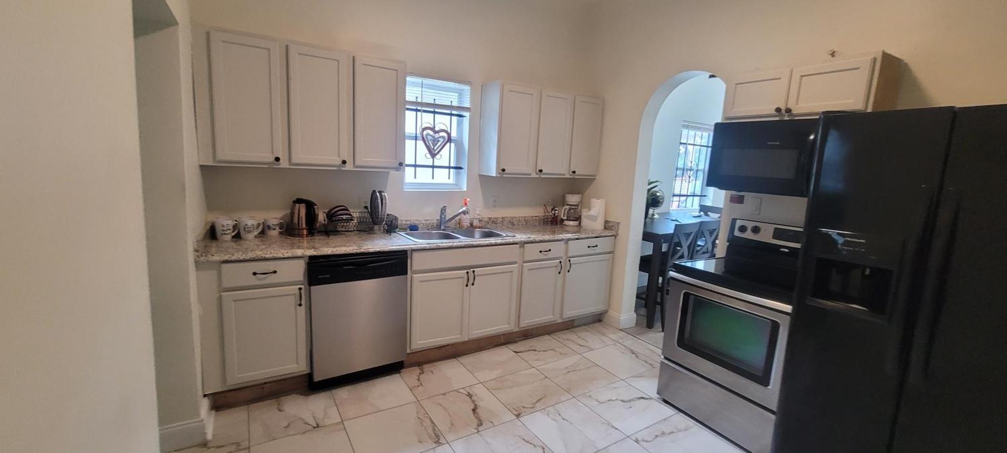 Large, Central, Lovely & Cozy 4Bed/2Bath - House By Everbank Stadium Jacksonville Buitenkant foto