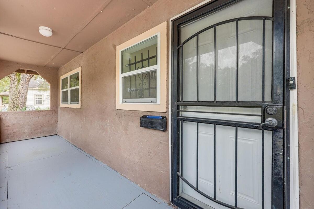 Large, Central, Lovely & Cozy 4Bed/2Bath - House By Everbank Stadium Jacksonville Buitenkant foto